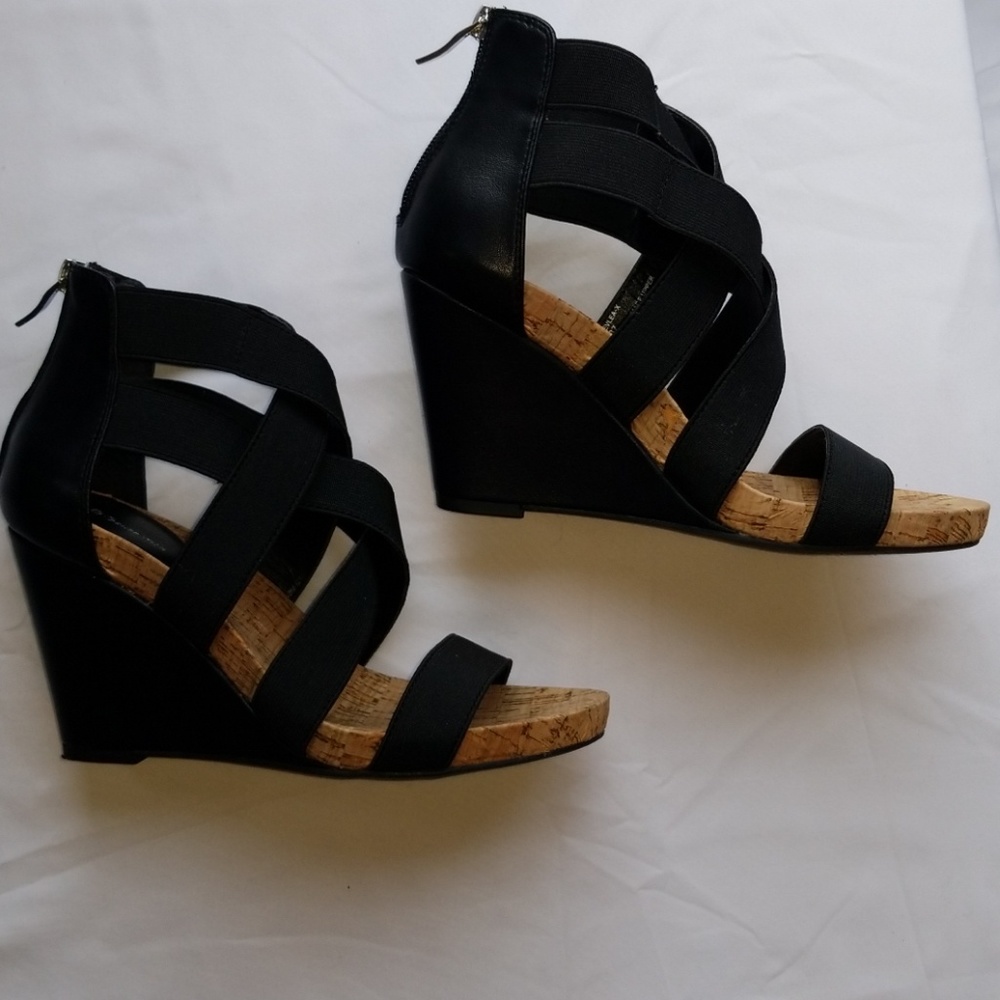 BCBG Comfortable Wedge Heel!